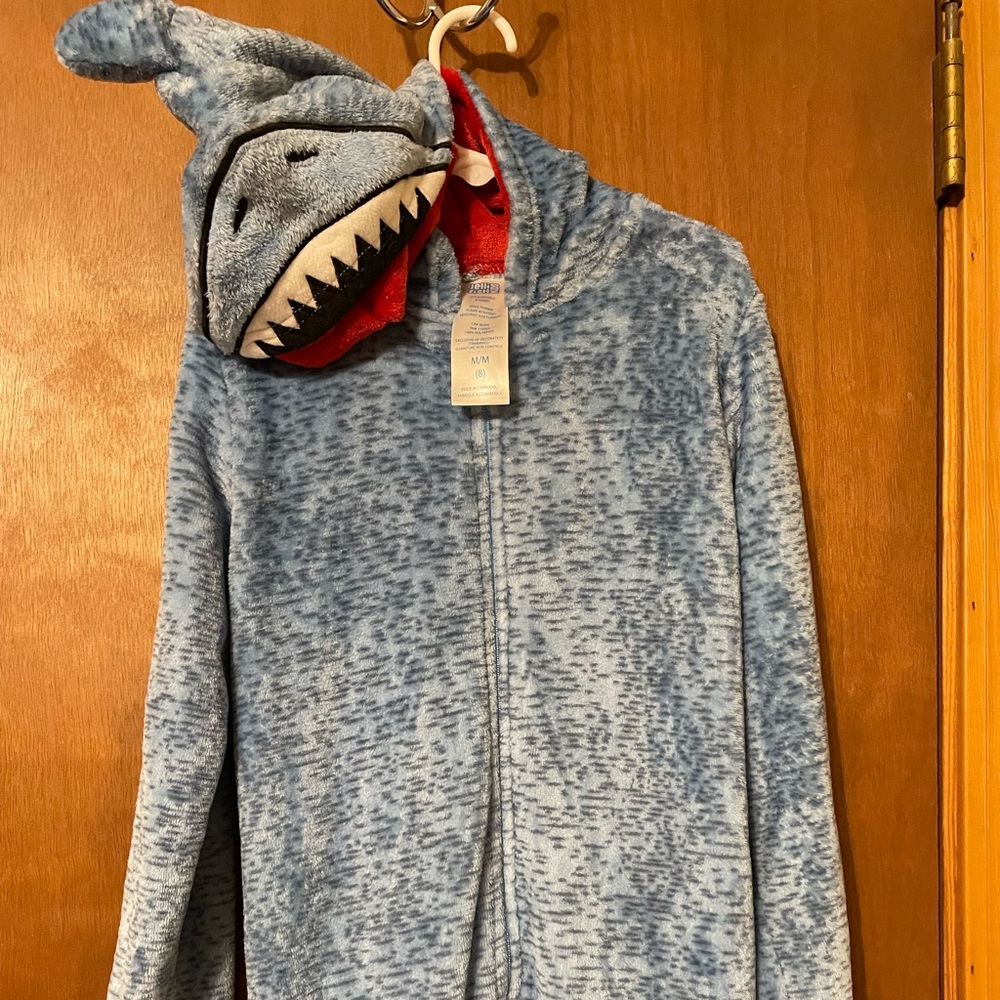 Shark pj onesie size 8